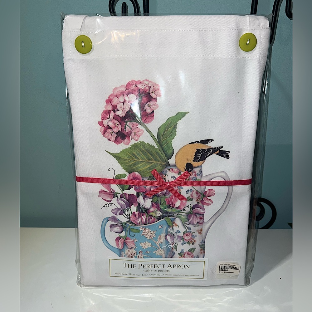 💥💥💥Mary Lake Thompson Wild Birds Apron New